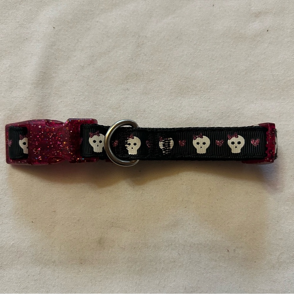 Small Black/Pink Skull Dog Collar